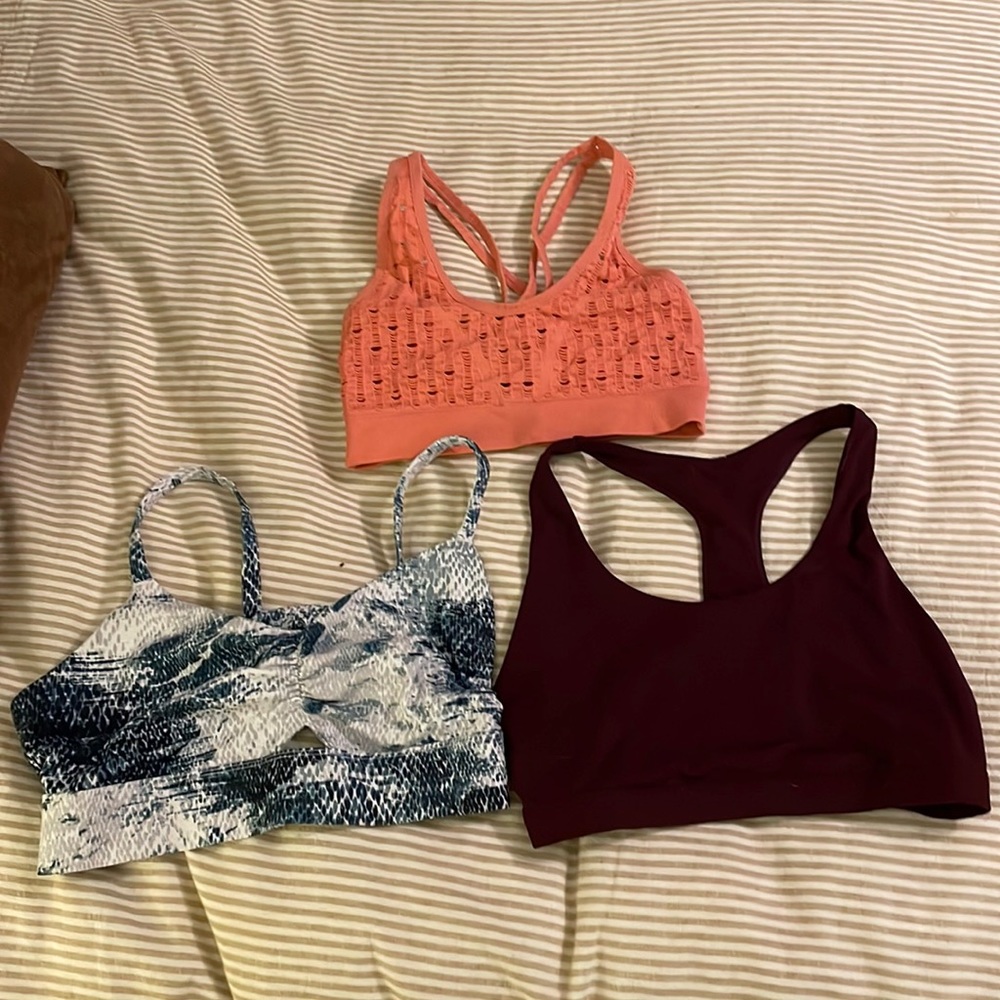 Victoria Sport and Fabletics sports bra lot